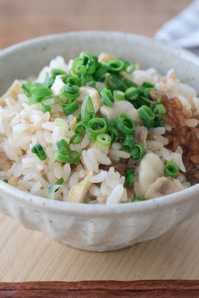 しょうが香る、鶏の炊き込みご飯