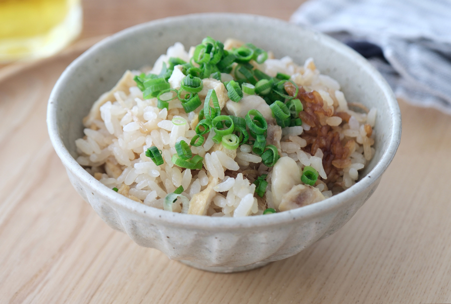 しょうが香る、鶏の炊き込みご飯