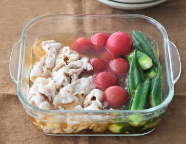 夏野菜としゃぶしゃぶ肉のだし浸し